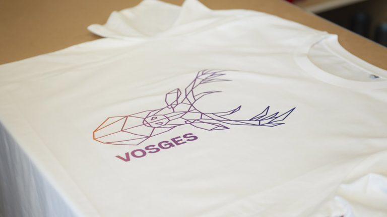 bannière menu t-shirts 2025